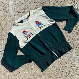 Vintage woman’s zip up character cardigan